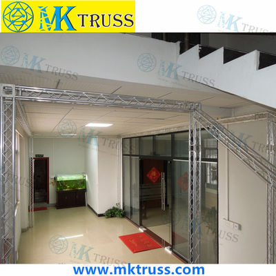 20*2mm Main Tube Square MK 100 mm Small Stage Lighting Truss for Live Performances