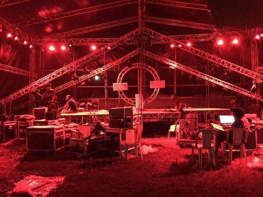 Highly Durable 290mm Screw Square Truss for Small Stage Lighting Stage Steel Trusses